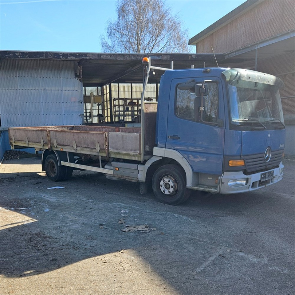 Camión caja abierta Mercedes ATEGO 817: foto 7
