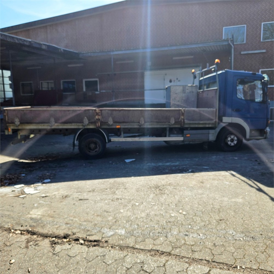 Camión caja abierta Mercedes ATEGO 817: foto 6