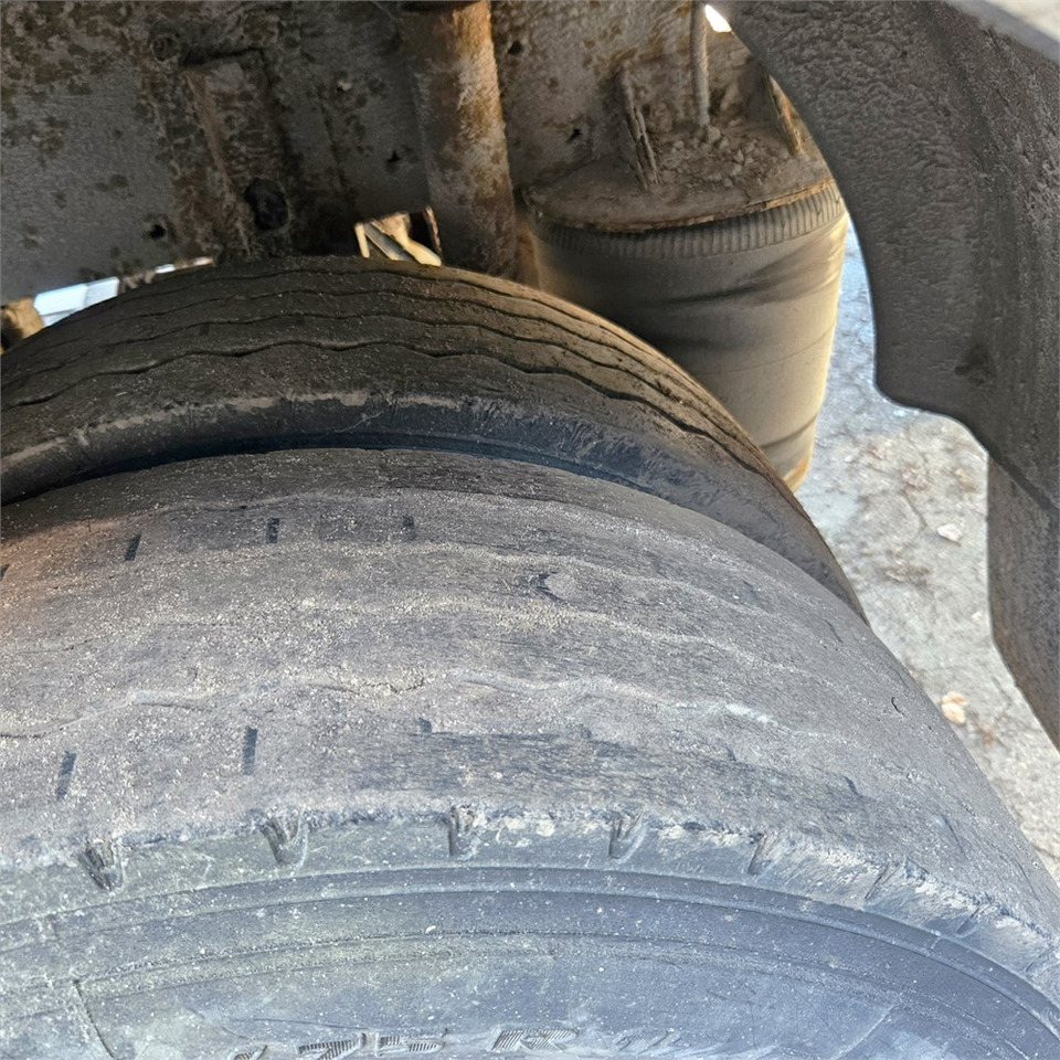 Camión caja abierta Mercedes ATEGO 817: foto 31