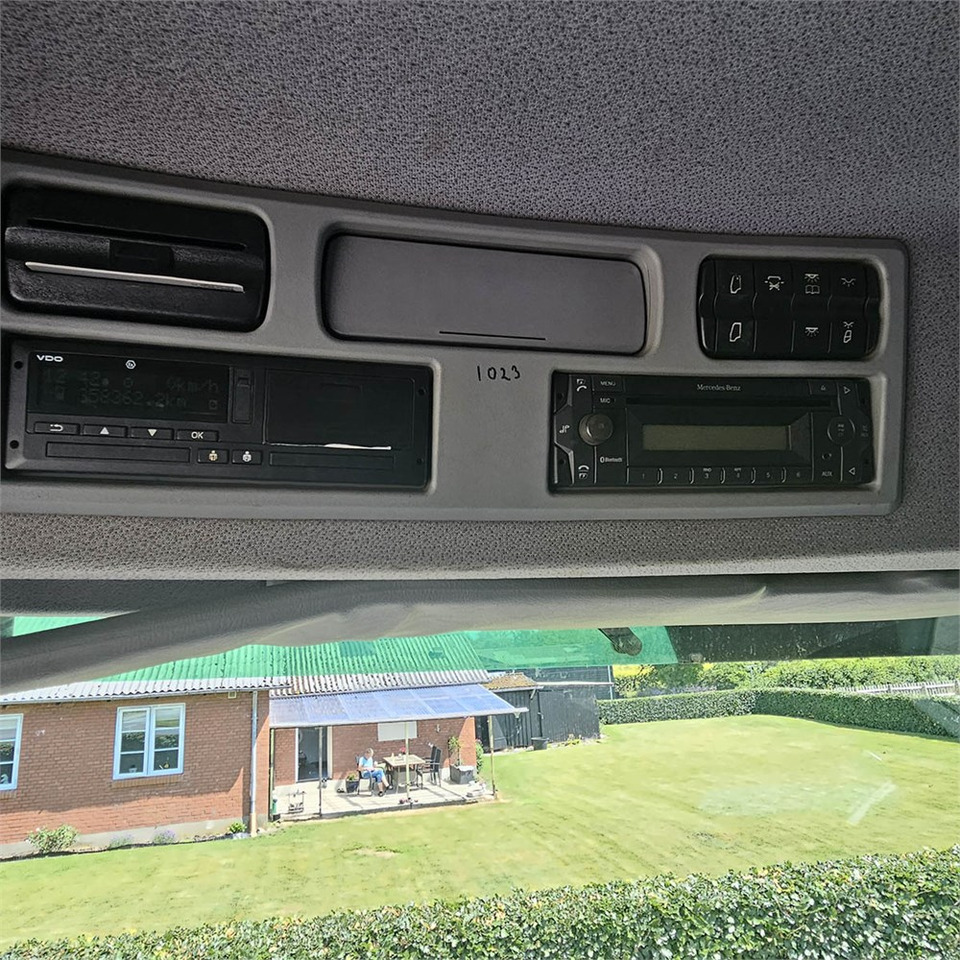 Camión caja abierta, Camión grúa Mercedes Actros 3341 A BlueTec 5: foto 20