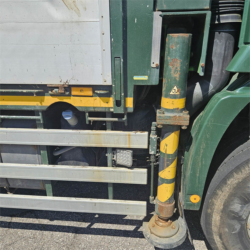 Camión caja abierta, Camión grúa Mercedes Actros 3341 A BlueTec 5: foto 33