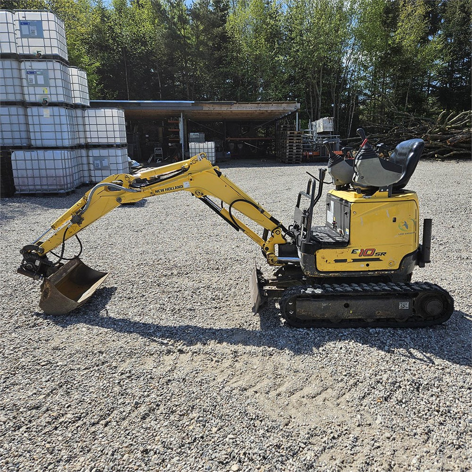 New Holland E10 SR - Miniexcavadora: foto 5 New Holland E10 SR - Miniexcavadora: foto 5