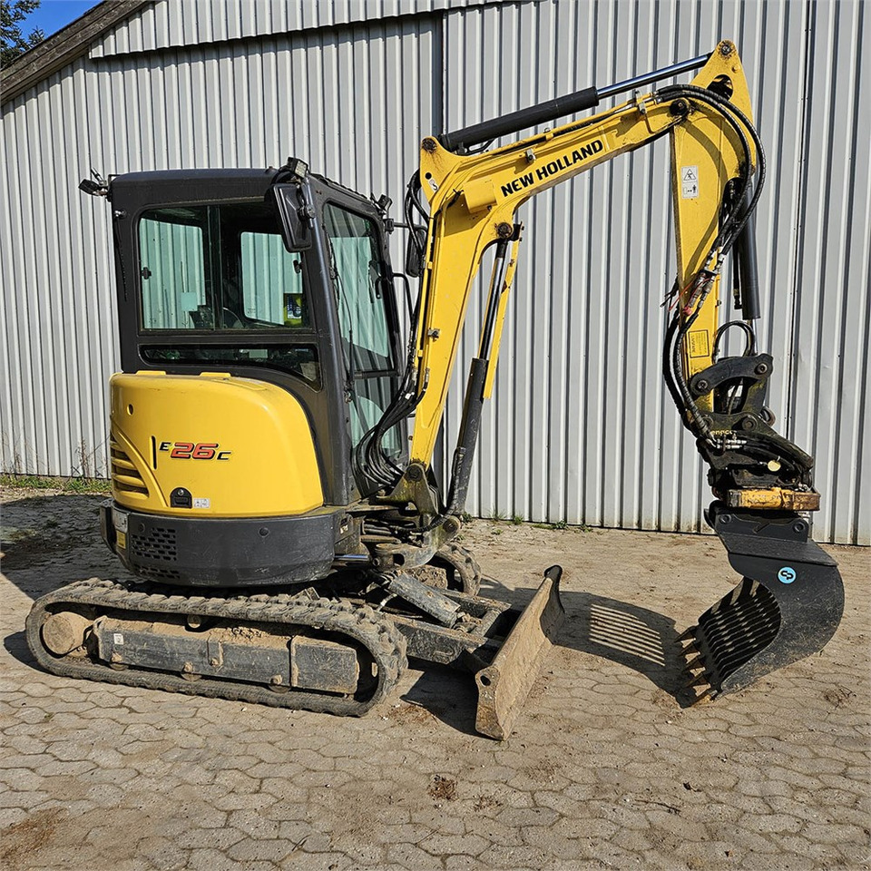 New Holland E26C - Miniexcavadora: foto 4 New Holland E26C - Miniexcavadora: foto 4