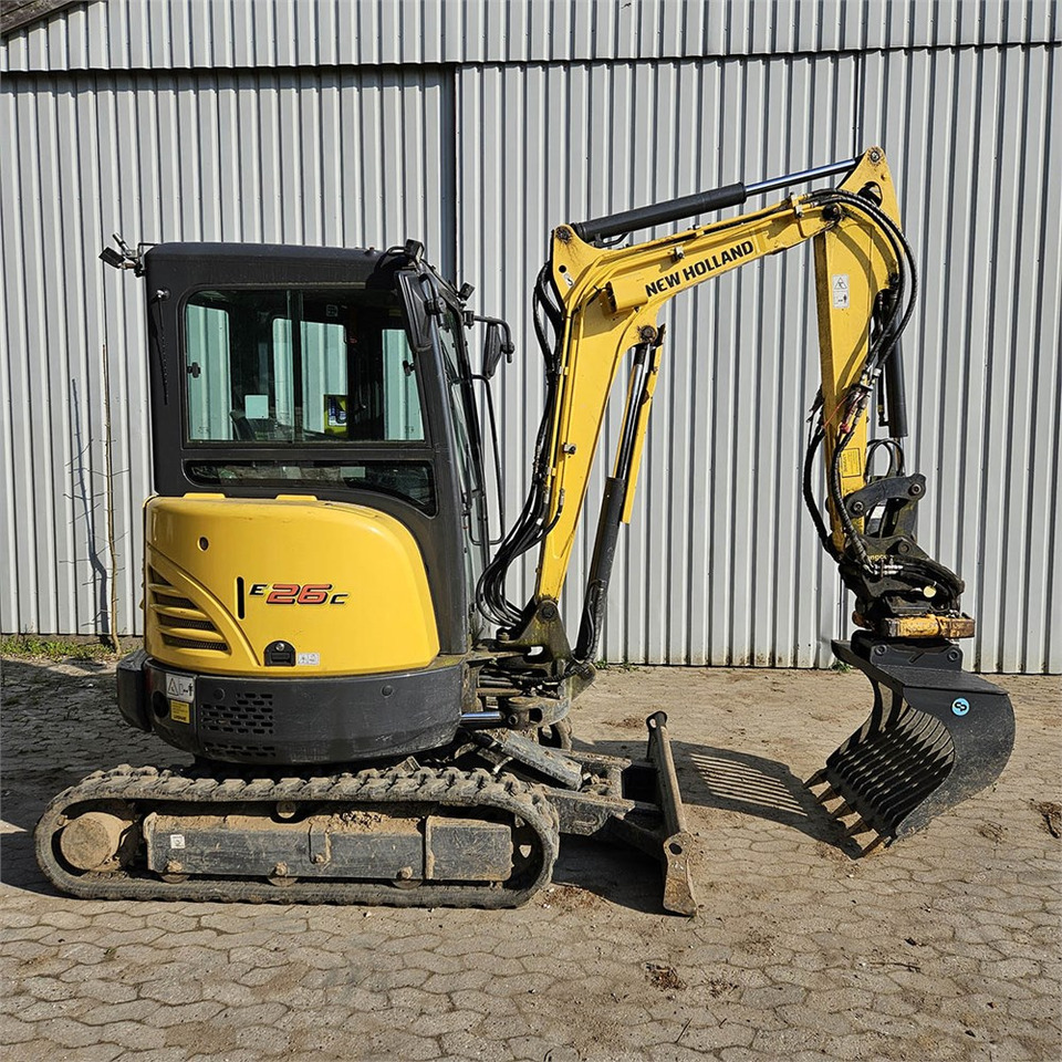 New Holland E26C - Miniexcavadora: foto 5 New Holland E26C - Miniexcavadora: foto 5