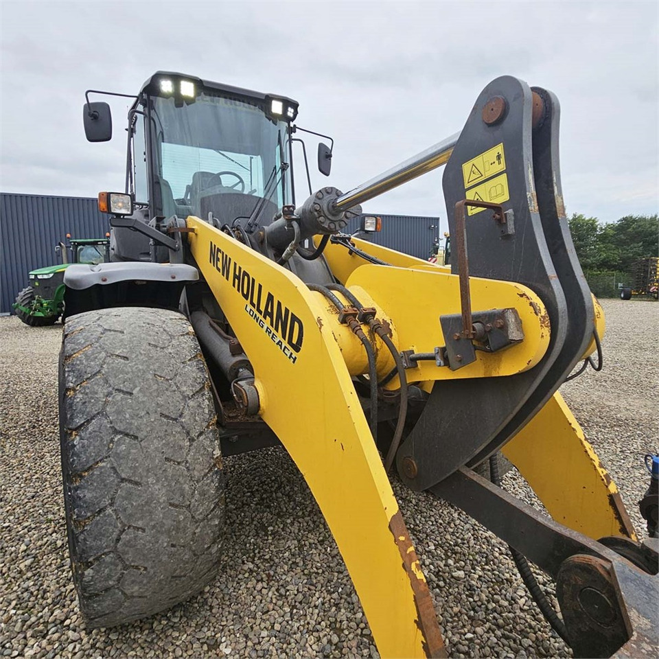 Leasing de New Holland W190 D New Holland W190 D: foto 47