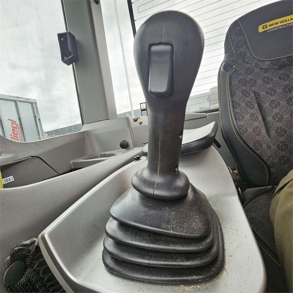 Leasing de New Holland W190 D New Holland W190 D: foto 22