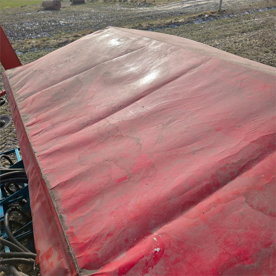 Leasing de Sulky Burel SPI-Solo Reguline 6 meter Sulky Burel SPI-Solo Reguline 6 meter: foto 43 Leasing de Sulky Burel SPI-Solo Reguline 6 meter Sulky Burel SPI-Solo Reguline 6 meter: foto 43