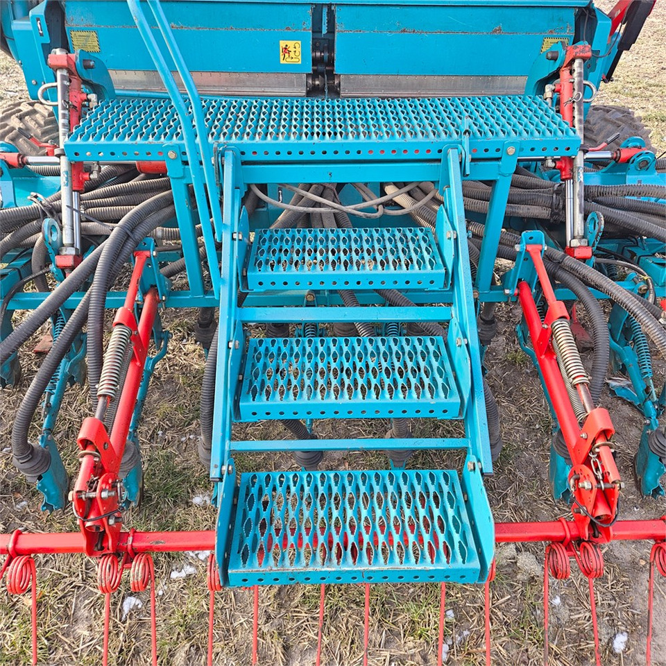 Leasing de Sulky Burel SPI-Solo Reguline 6 meter Sulky Burel SPI-Solo Reguline 6 meter: foto 42 Leasing de Sulky Burel SPI-Solo Reguline 6 meter Sulky Burel SPI-Solo Reguline 6 meter: foto 42