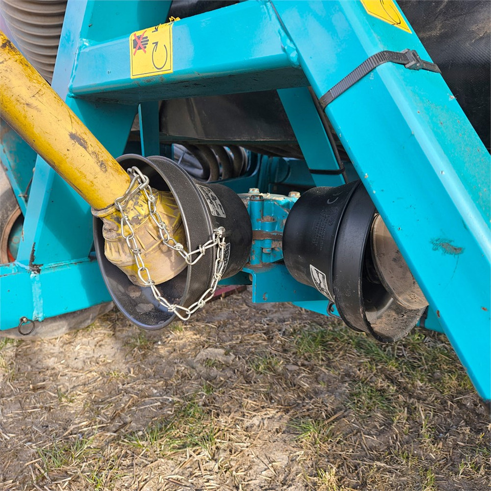 Leasing de Sulky Burel SPI-Solo Reguline 6 meter Sulky Burel SPI-Solo Reguline 6 meter: foto 37 Leasing de Sulky Burel SPI-Solo Reguline 6 meter Sulky Burel SPI-Solo Reguline 6 meter: foto 37