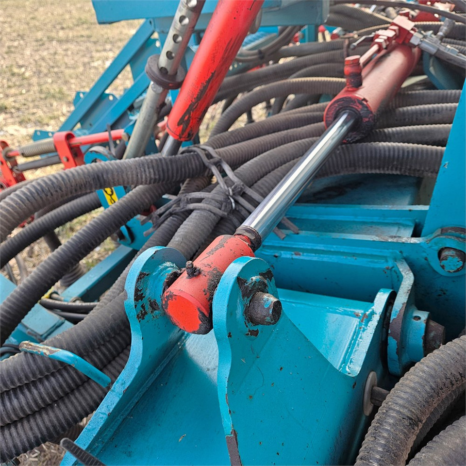 Leasing de Sulky Burel SPI-Solo Reguline 6 meter Sulky Burel SPI-Solo Reguline 6 meter: foto 27 Leasing de Sulky Burel SPI-Solo Reguline 6 meter Sulky Burel SPI-Solo Reguline 6 meter: foto 27