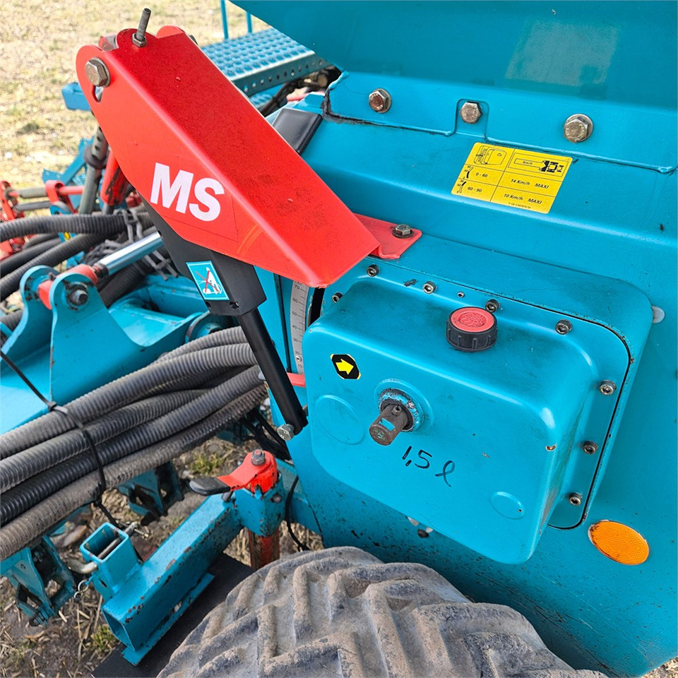 Leasing de Sulky Burel SPI-Solo Reguline 6 meter Sulky Burel SPI-Solo Reguline 6 meter: foto 39 Leasing de Sulky Burel SPI-Solo Reguline 6 meter Sulky Burel SPI-Solo Reguline 6 meter: foto 39