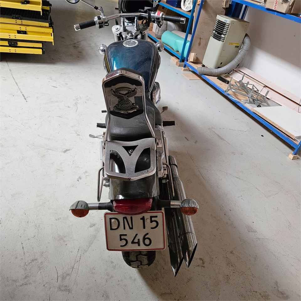 Suzuki Marauder VZ 800 - Motocicleta: foto 4 Suzuki Marauder VZ 800 - Motocicleta: foto 4