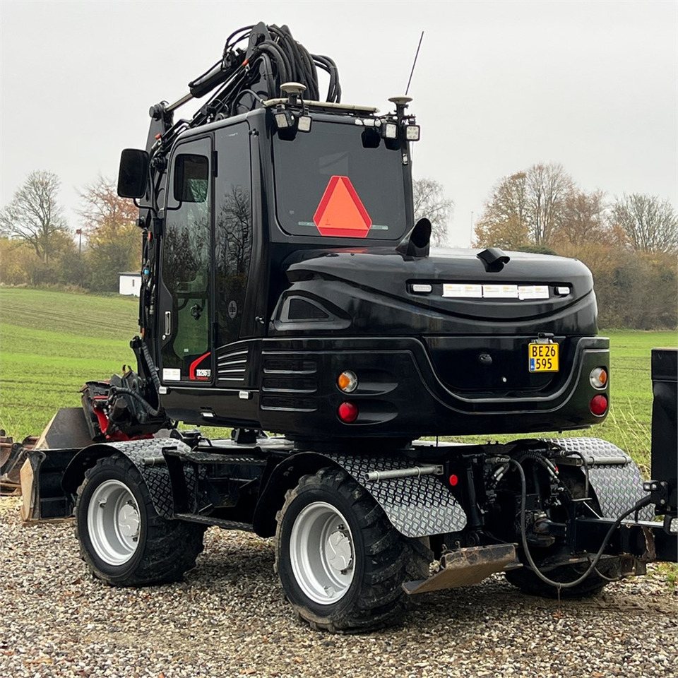 Takeuchi TB295 W - Excavadora de ruedas: foto 5 Takeuchi TB295 W - Excavadora de ruedas: foto 5