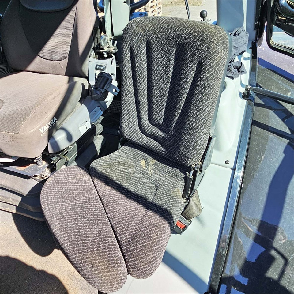 Leasing de Valtra s394 Valtra s394: foto 10