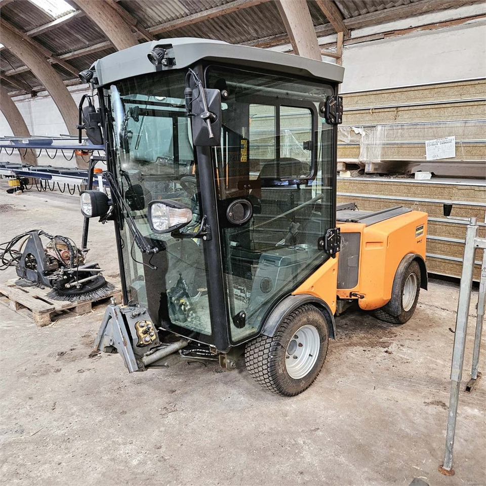 Kärcher PF-C MIC42 - Vehículo municipal: foto 3 Kärcher PF-C MIC42 - Vehículo municipal: foto 3