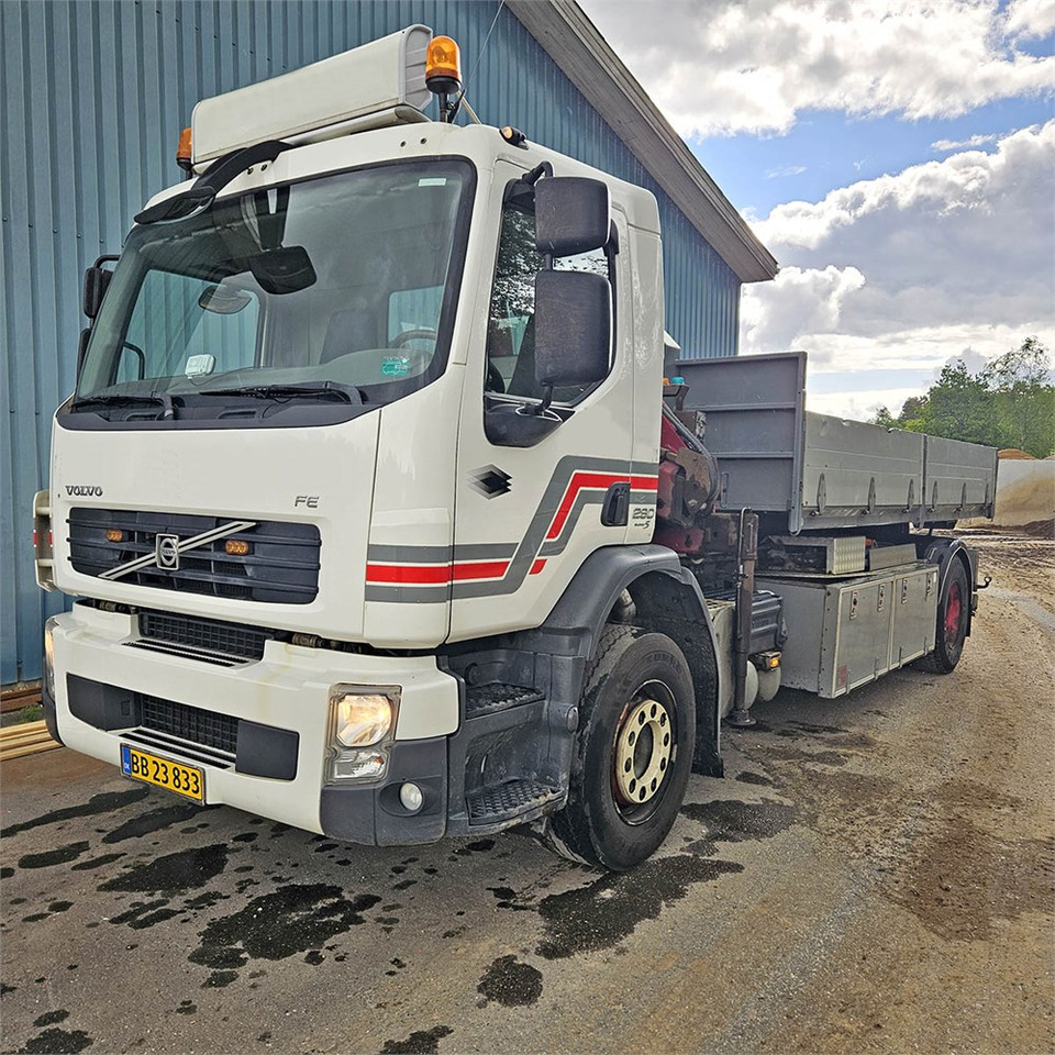 Leasing de Volvo 280 FE Volvo 280 FE: foto 9