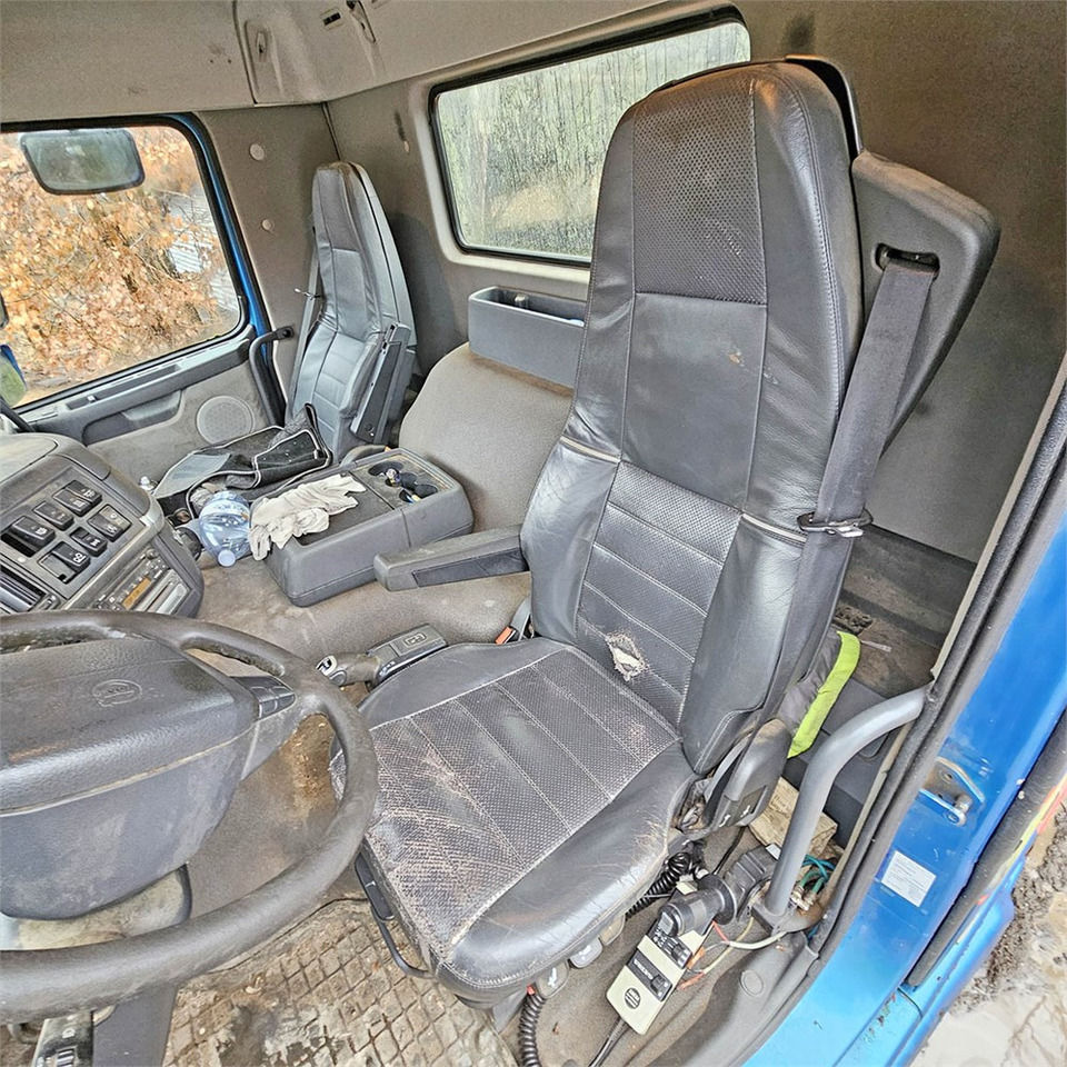 Camión multibasculante Volvo 420: foto 10