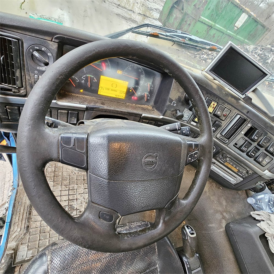 Camión multibasculante Volvo 420: foto 14
