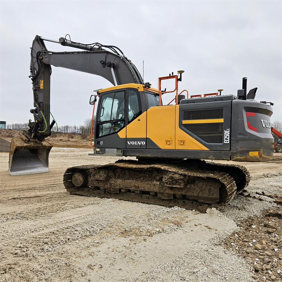 Volvo EC250 EL - Excavadora de cadenas: foto 1 Volvo EC250 EL - Excavadora de cadenas: foto 1