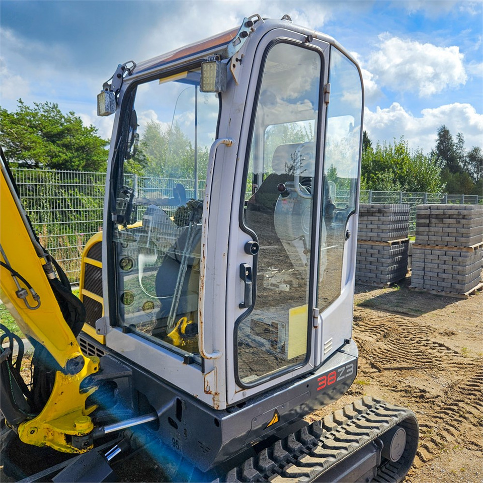 Miniexcavadora Wacker Neuson 38 Z3: foto 9