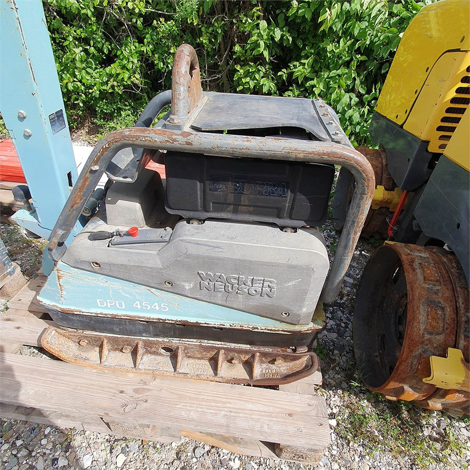 Wacker Neuson DPU4545 - Plancha reversible: foto 3 Wacker Neuson DPU4545 - Plancha reversible: foto 3