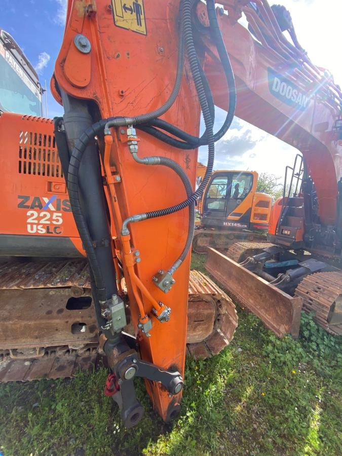 Excavadora de cadenas Doosan DX 140 LCR-5: foto 10 Excavadora de cadenas Doosan DX 140 LCR-5: foto 10
