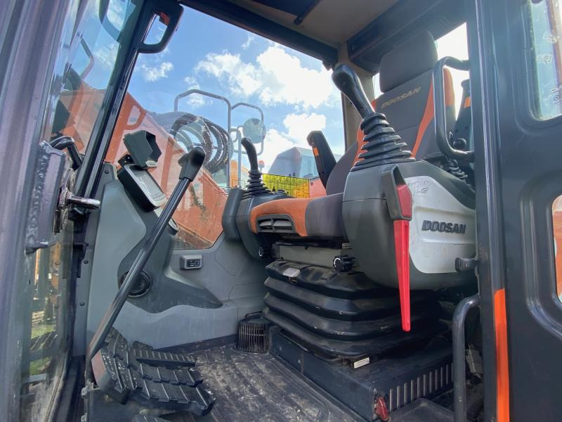 Excavadora de cadenas Doosan DX 140 LCR-5: foto 7 Excavadora de cadenas Doosan DX 140 LCR-5: foto 7