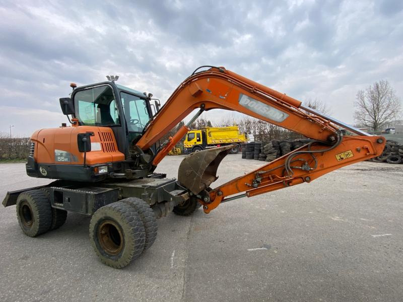 Doosan DX 55W - Excavadora de ruedas: foto 5 Doosan DX 55W - Excavadora de ruedas: foto 5