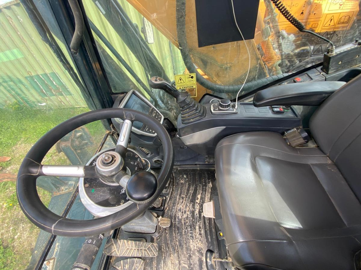 Hyundai HW 210 - Excavadora de ruedas: foto 5 Hyundai HW 210 - Excavadora de ruedas: foto 5