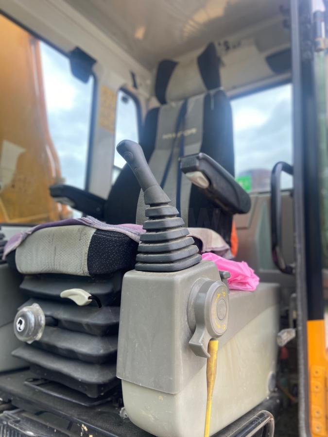 Hyundai LONG REACH ROBEX 210LC-7 - Excavadora de cadenas: foto 5 Hyundai LONG REACH ROBEX 210LC-7 - Excavadora de cadenas: foto 5
