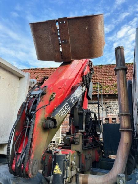 Camión multibasculante, Camión grúa Iveco TRAKKER 410 E6: foto 11