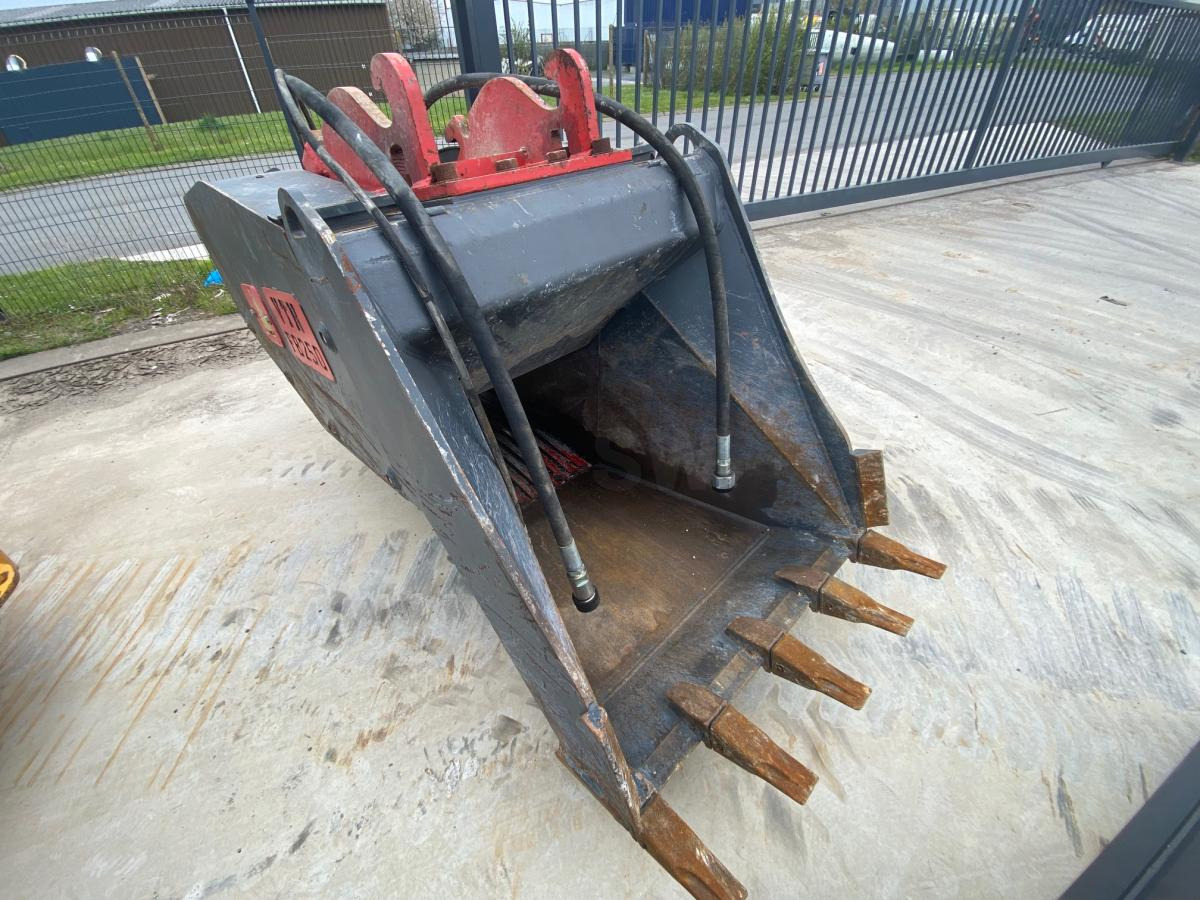 VTN FB 250 - Cazo para excavadora para Maquinaria de construcción: foto 1 VTN FB 250 - Cazo para excavadora para Maquinaria de construcción: foto 1