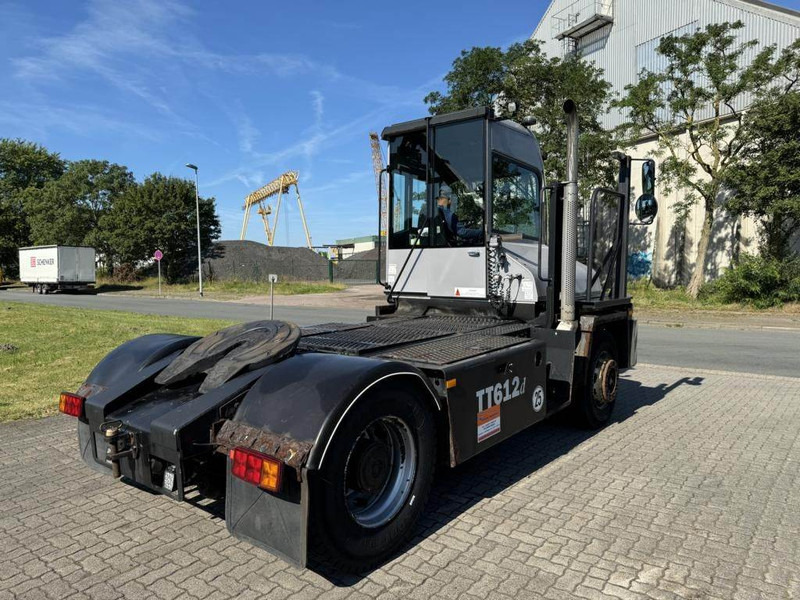 Kalmar TT612D - Tractor industrial: foto 3 Kalmar TT612D - Tractor industrial: foto 3