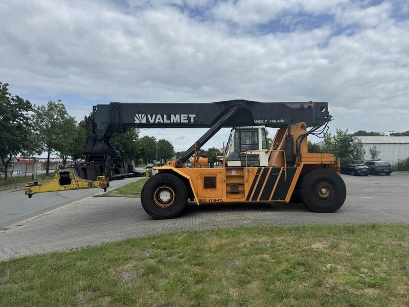 Kalmar Valmet RSD4118-4TL - Reach stacker: foto 3 Kalmar Valmet RSD4118-4TL - Reach stacker: foto 3