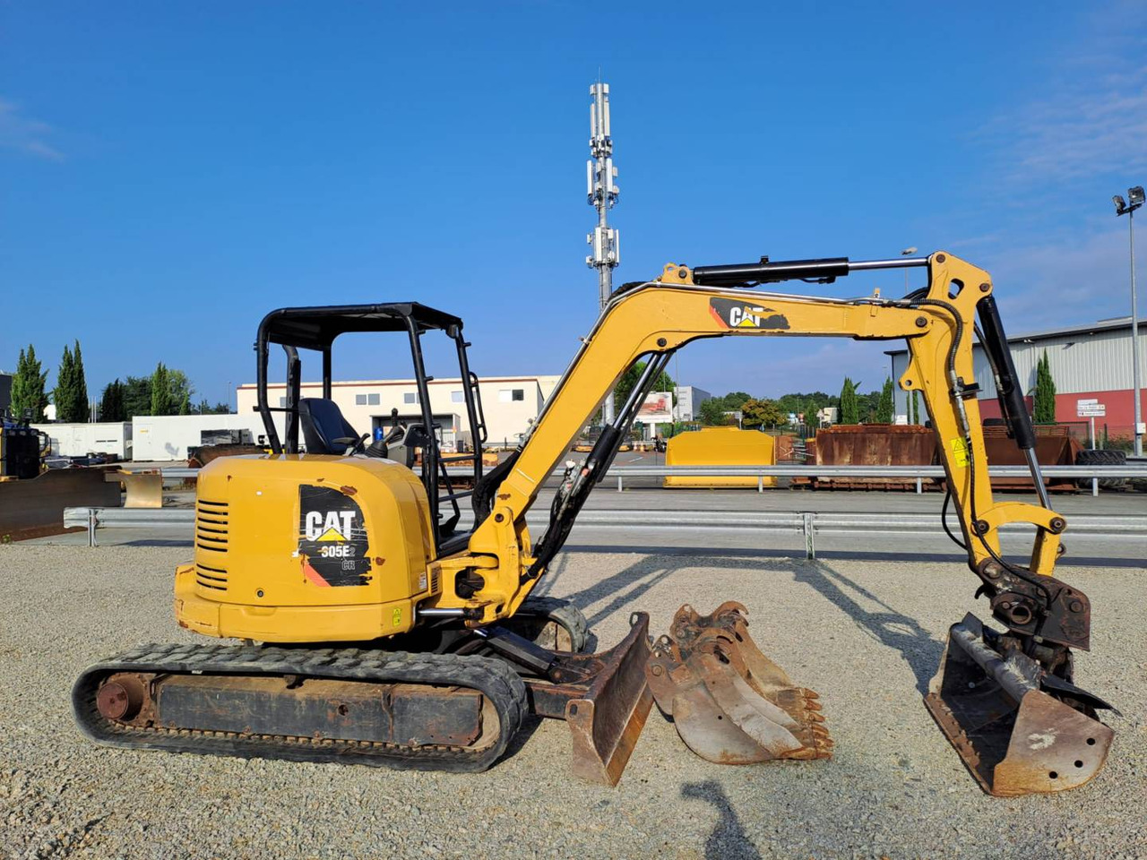 CAT 305E2 - Excavadora de cadenas: foto 2 CAT 305E2 - Excavadora de cadenas: foto 2