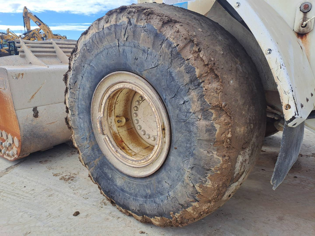 Leasing de CAT 966M CAT 966M: foto 10