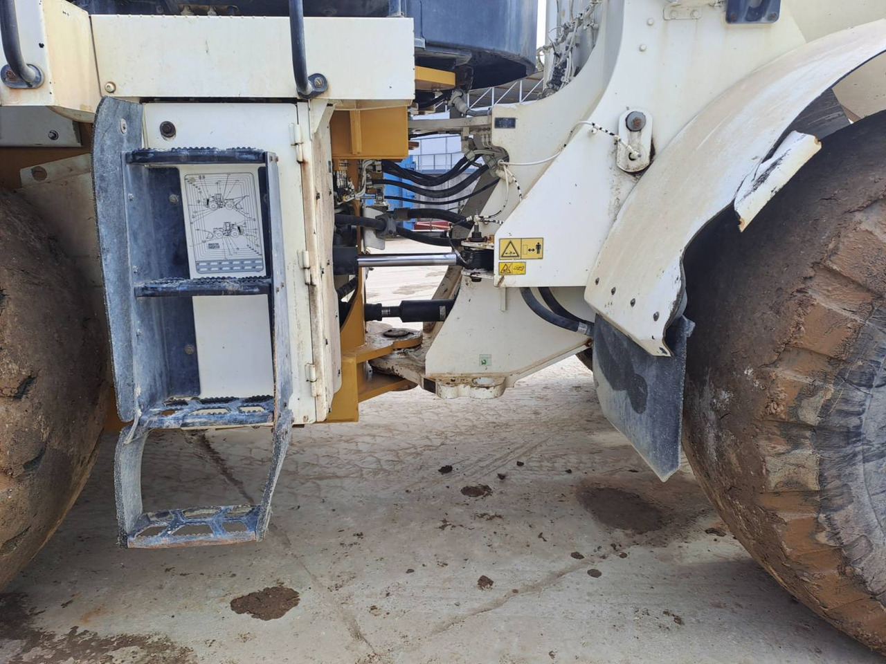 Leasing de CAT 966M CAT 966M: foto 14