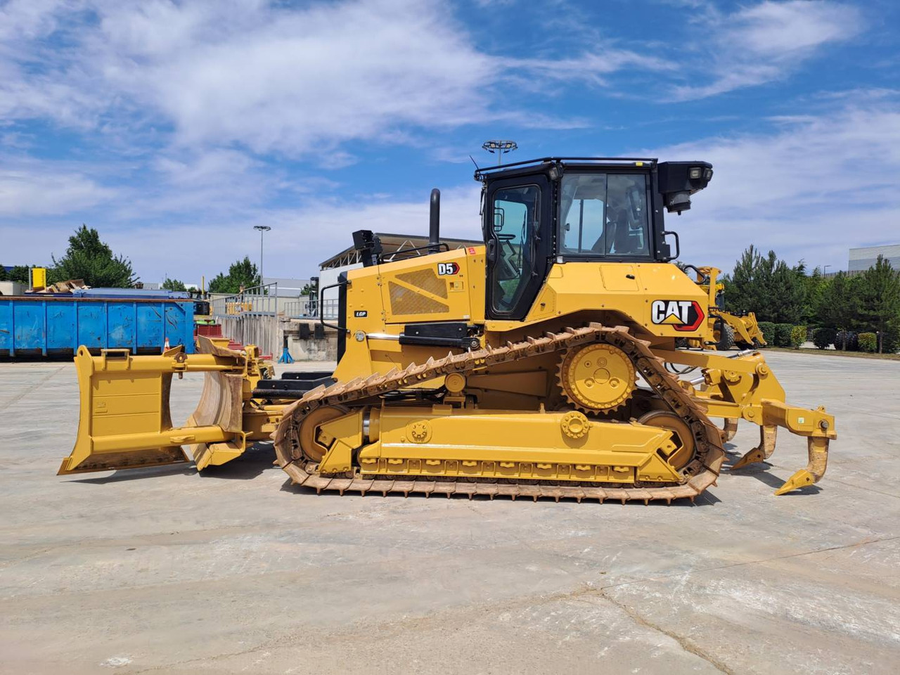 CAT D5 - Bulldozer: foto 5 CAT D5 - Bulldozer: foto 5