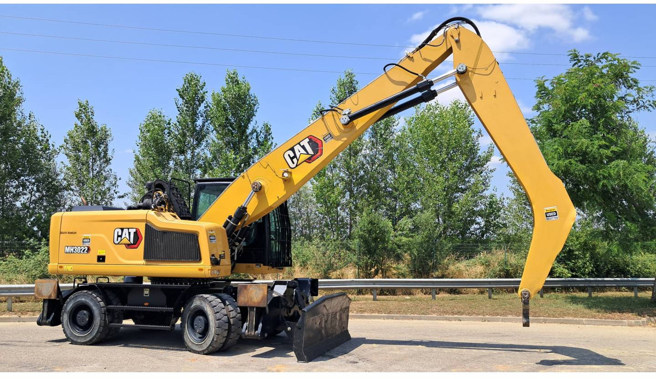 CAT MH3022-1 - Excavadora de ruedas: foto 2 CAT MH3022-1 - Excavadora de ruedas: foto 2