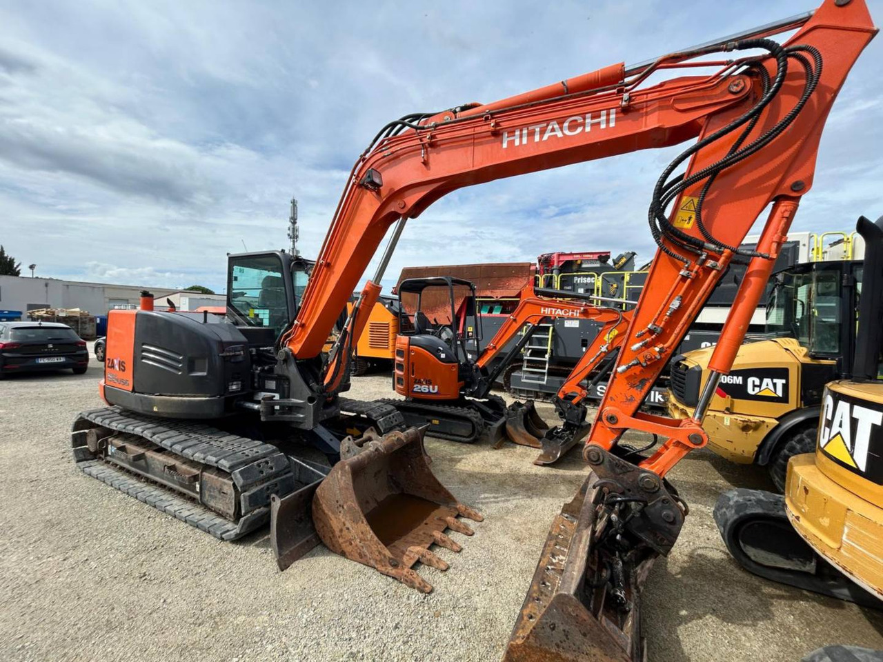 Cargadora de ruedas HITACHI ZAXIS85: foto 1