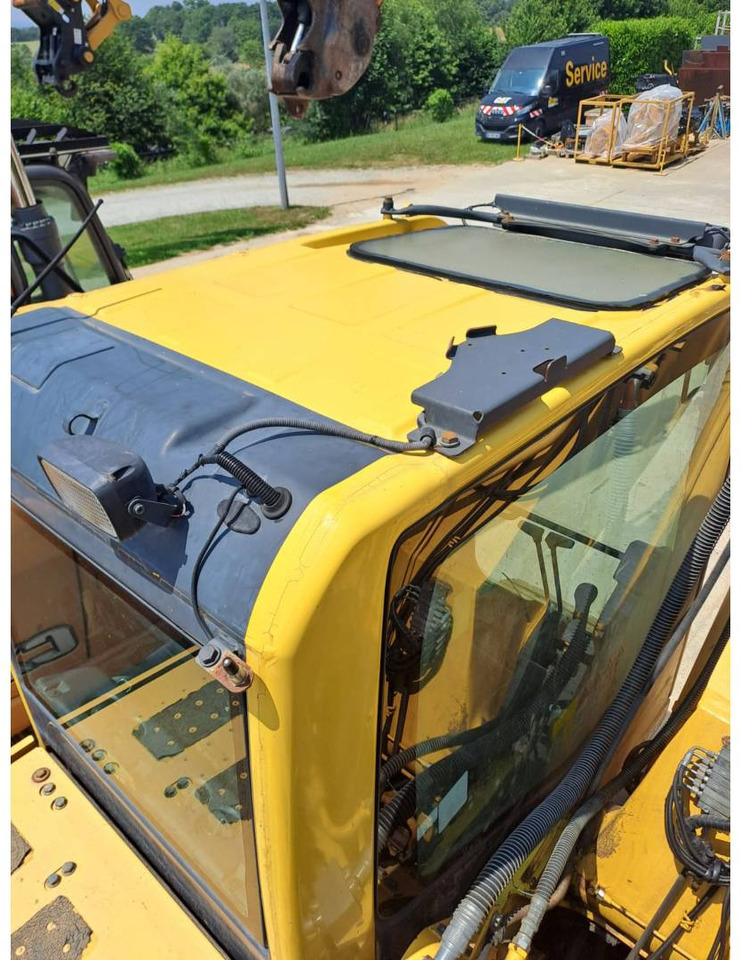 Excavadora de cadenas KOMATSU PC210LC: foto 15