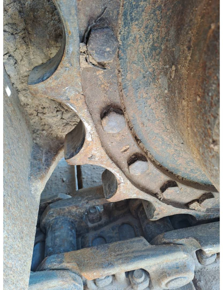 Excavadora de cadenas KOMATSU PC210LC: foto 9