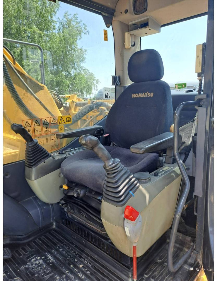 Excavadora de cadenas KOMATSU PC210LC: foto 13