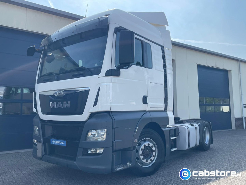 MAN TGX 18.440 4x2 BLS Euro 6 - XLX cabine - Bouwjaar 2014 - Smart Tacho - 2x Dieseltanks - Very good tyres - Cabeza tractora: foto 2 MAN TGX 18.440 4x2 BLS Euro 6 - XLX cabine - Bouwjaar 2014 - Smart Tacho - 2x Dieseltanks - Very good tyres - Cabeza tractora: foto 2