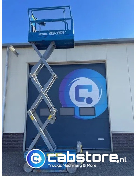 Genie GS-1532 Hoogwerker Arbeitsbuhne - Skylift - Year 2017 - 6,6 meter - Plataforma de tijeras: foto 1 Genie GS-1532 Hoogwerker Arbeitsbuhne - Skylift - Year 2017 - 6,6 meter - Plataforma de tijeras: foto 1