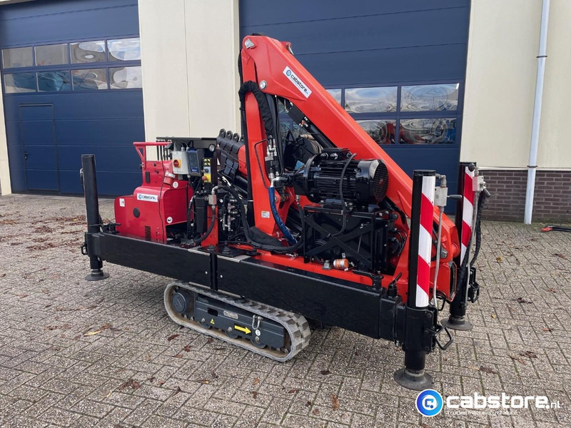 Palfinger PK 3400 S028-SK-A Minikraan Rups - Honda GX390 Benzine - 380 V - Hybride - Spin - Lier - Bouwjaar 2012 - Draaiuren 1783 - Werkhoogte 12,5 meter - Afstandsbediening - Minigrúa: foto 5 Palfinger PK 3400 S028-SK-A Minikraan Rups - Honda GX390 Benzine - 380 V - Hybride - Spin - Lier - Bouwjaar 2012 - Draaiuren 1783 - Werkhoogte 12,5 meter - Afstandsbediening - Minigrúa: foto 5