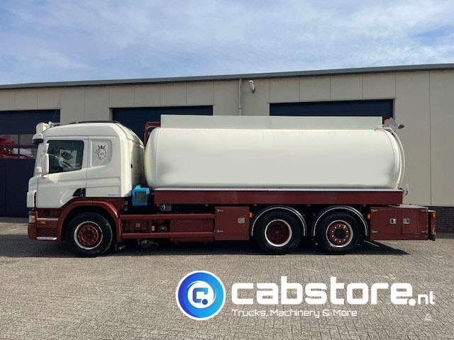 Scania P 380 B 6X2*4 HNA - RETARDER - Tankwagen olie - Olietank - ADR - 16.920 liter - Bouwjaar 2007 - Km 881.924 - Camión cisterna: foto 5 Scania P 380 B 6X2*4 HNA - RETARDER - Tankwagen olie - Olietank - ADR - 16.920 liter - Bouwjaar 2007 - Km 881.924 - Camión cisterna: foto 5