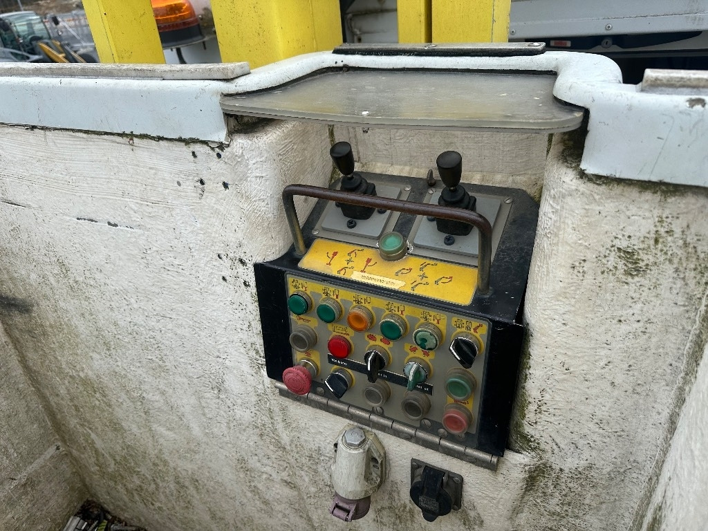 Camión grúa DAF 55.180 henkilönostin: foto 10 Camión grúa DAF 55.180 henkilönostin: foto 10