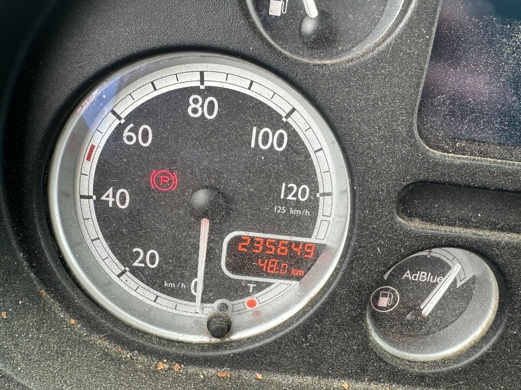 Camión grúa DAF 55.180 henkilönostin: foto 16 Camión grúa DAF 55.180 henkilönostin: foto 16