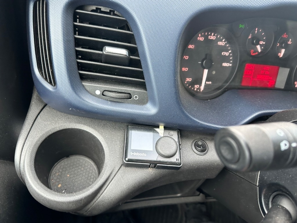 Furgón Iveco 35S14N Kylmäkone: foto 16